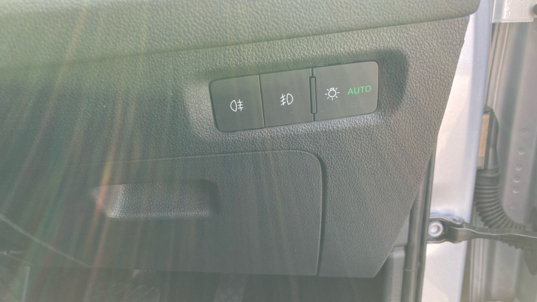 Skoda Octavia 1.4 TSI iV SE L DSG 5dr Estate